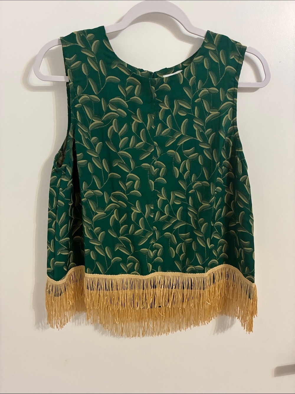 Green Leaf Fringe Hem Sleeveless Tank Top
